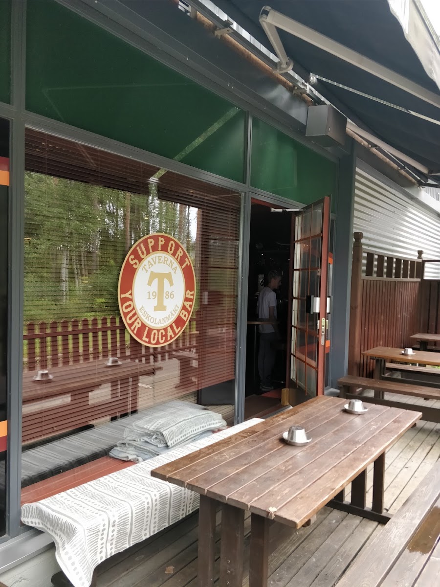 Taverna Eskolanmäki